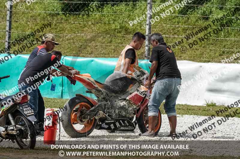 Sepang;event digital images;motorbikes;no limits;peter wileman photography;trackday;trackday digital images